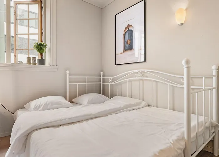 Dinbnb Apartments I Experience Bergen I 650M To Bryggen I Shared Patio